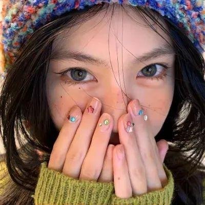 完美生物 高清封面